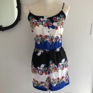 Camilla Tree Floral Short Jumper.